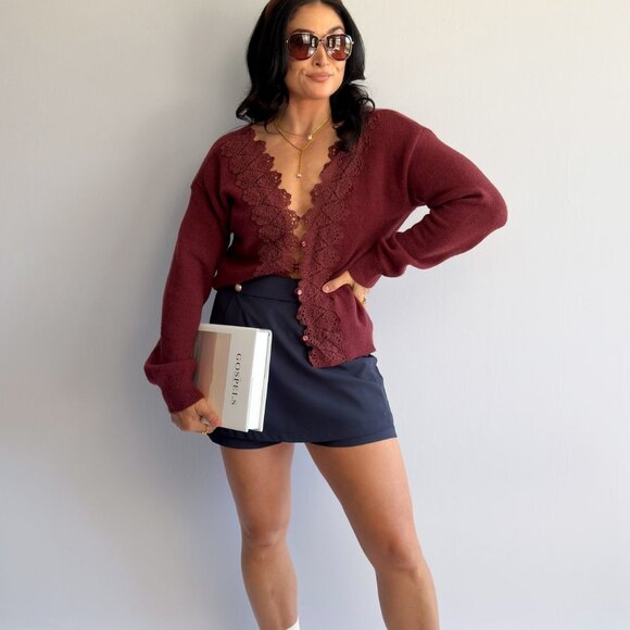 Women’s 3-Way Lace-Trim Convertible Sweater Cardigan – Burgundy - Picture 11 of 13